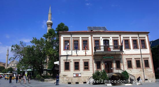 Jeni mosque